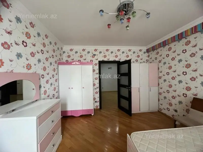 1 000 AZN - 3 otaqlı mənzil Kirayə (aylıq), 8-ci mikrorayon, Binəqədi, Bakı