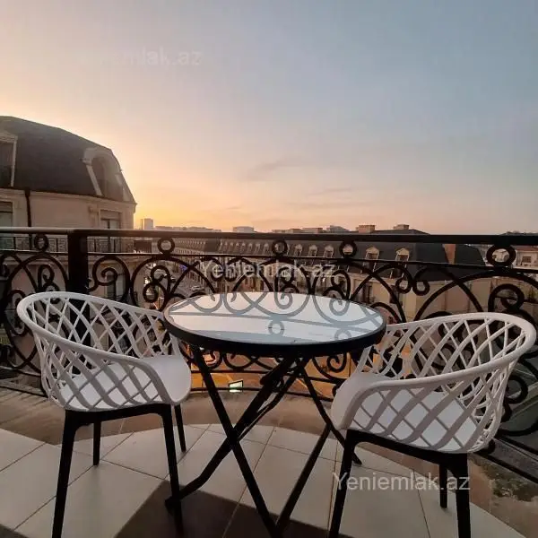 2 600 AZN - 3 otaqlı mənzil Kirayə (aylıq), Ağ şəhər, Xətai, Bakı