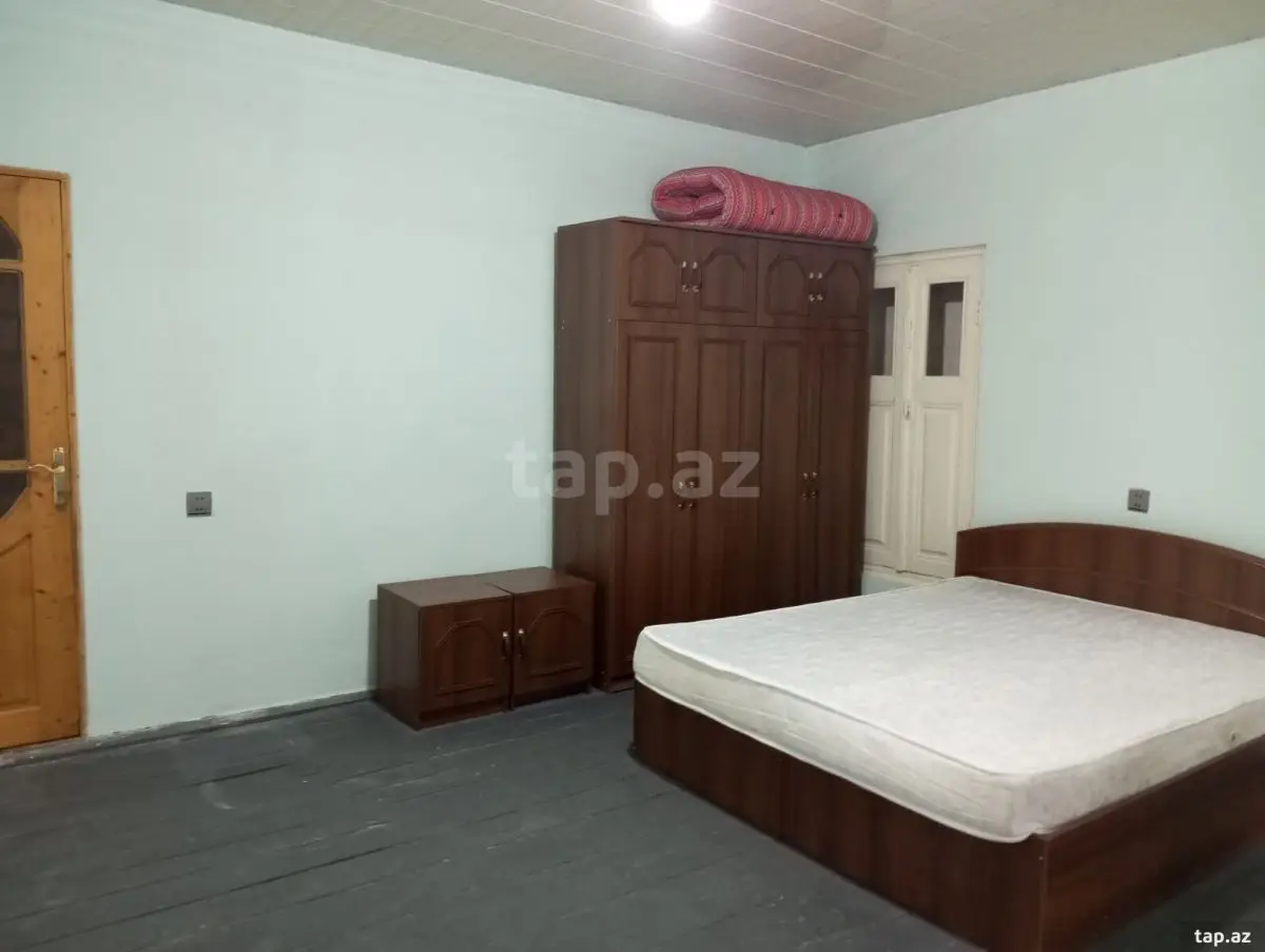 300 AZN - 3 otaqlı mənzil Kirayə (aylıq), Şəki