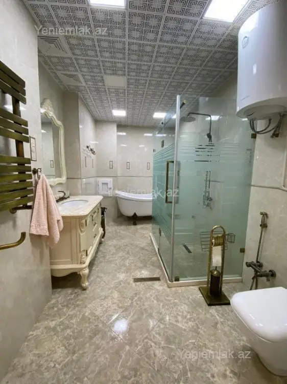 1 700 AZN - 3 otaqlı mənzil Kirayə (aylıq), Nəsimi, Bakı