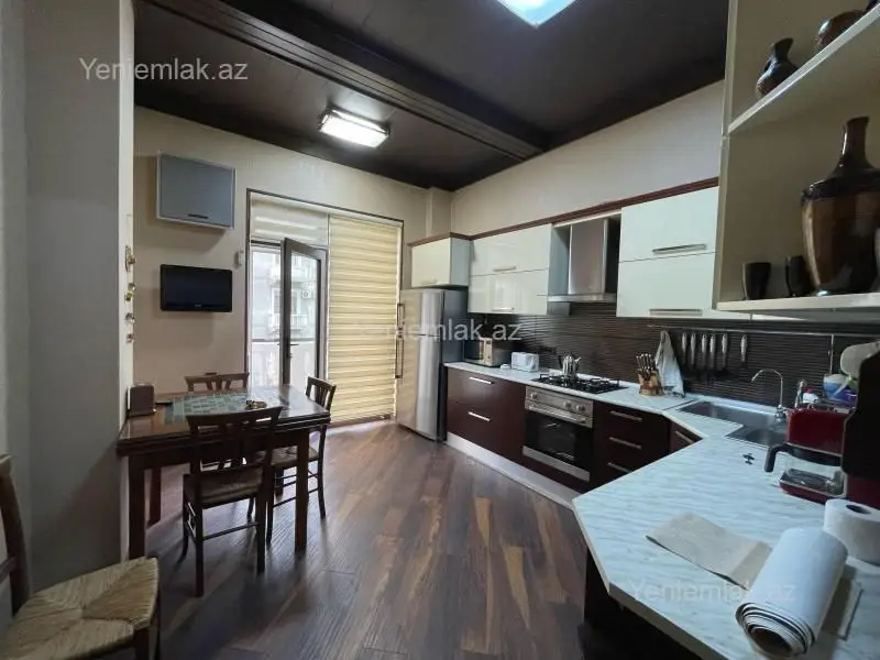 1 500 AZN - 2 otaqlı mənzil Kirayə (aylıq), Səbail, Bakı