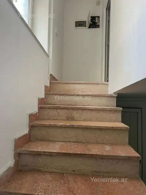 2 000 AZN - 95 m² Obyekt / Ofis Kirayə (aylıq), Nəsimi, Bakı