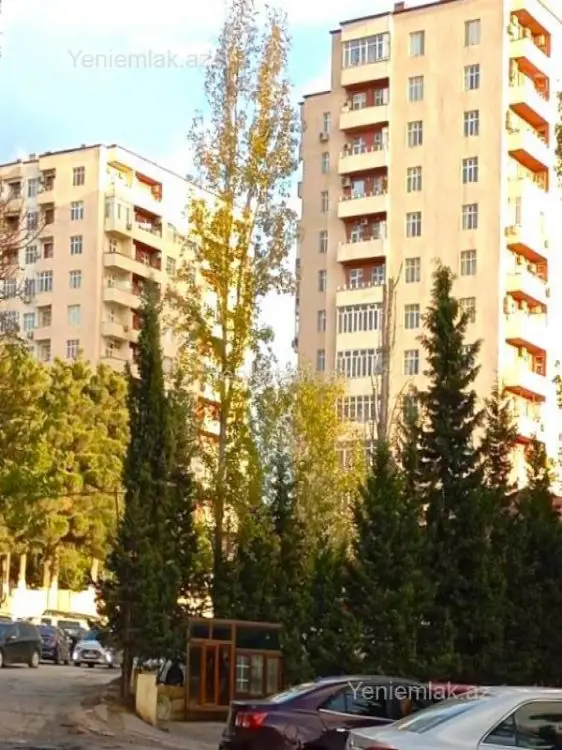 900 AZN - 3 otaqlı mənzil Kirayə (aylıq), 8-ci kilometr, Nizami, Bakı
