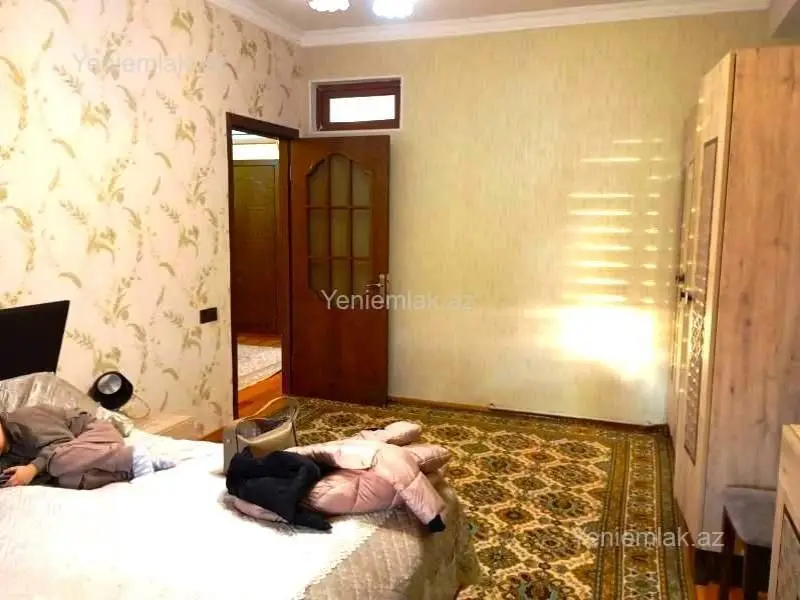 900 AZN - 3 otaqlı mənzil Kirayə (aylıq), 8-ci kilometr, Nizami, Bakı