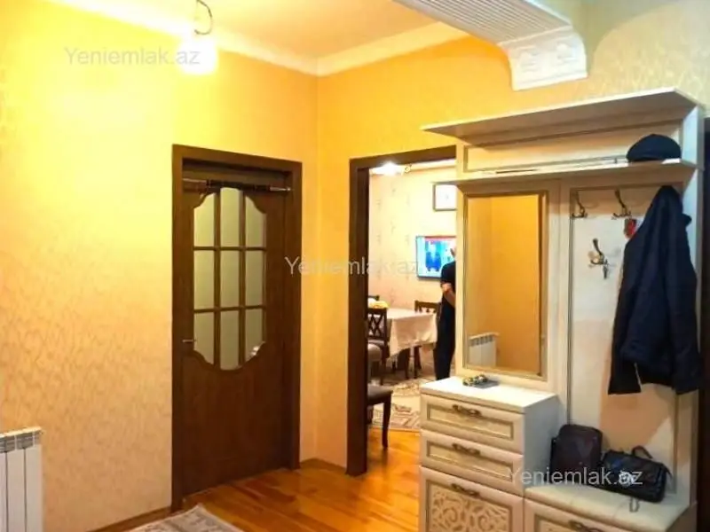 900 AZN - 3 otaqlı mənzil Kirayə (aylıq), 8-ci kilometr, Nizami, Bakı