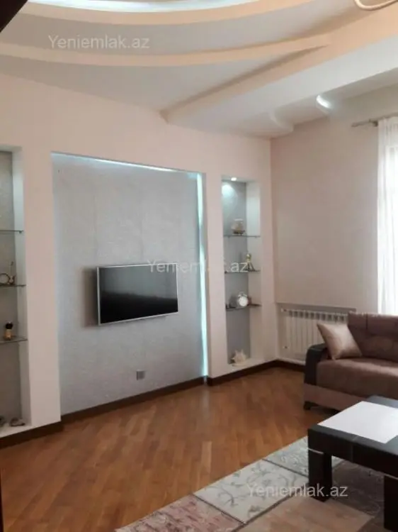 1 600 AZN - 3 otaqlı mənzil Kirayə (aylıq), Nizami, Bakı