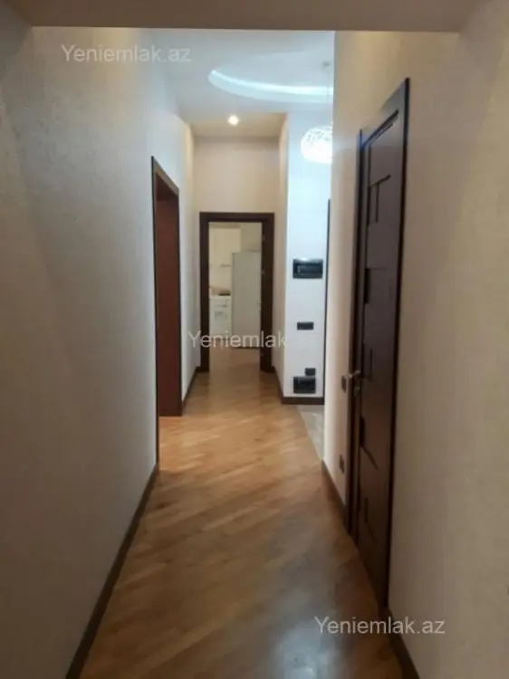 1 600 AZN - 3 otaqlı mənzil Kirayə (aylıq), Nizami, Bakı
