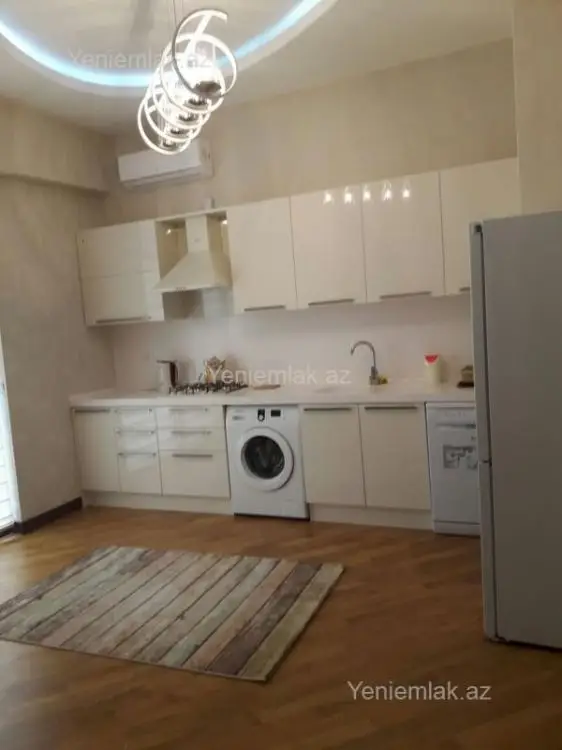 1 600 AZN - 3 otaqlı mənzil Kirayə (aylıq), Nizami, Bakı