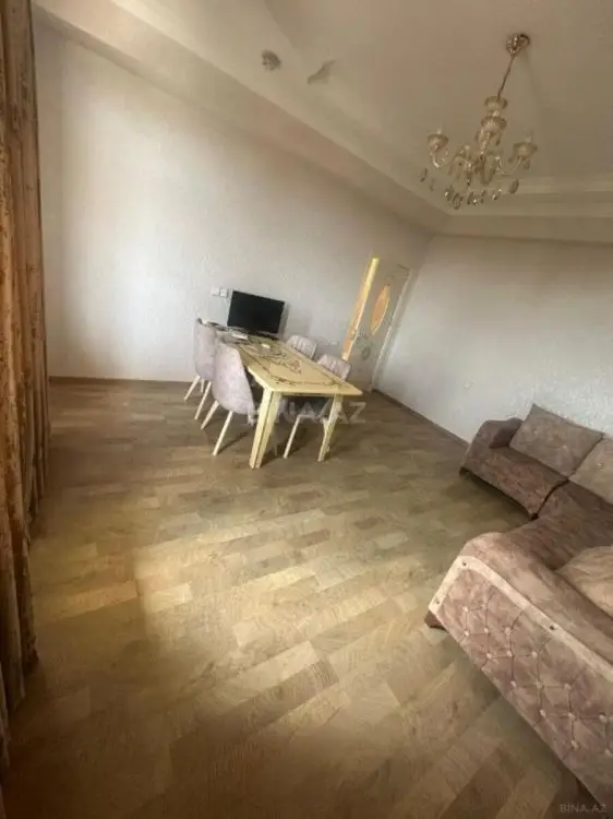 700 AZN - 2 otaqlı mənzil Kirayə (aylıq), 2-ci mikrorayon, Abşeron