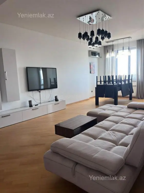 1 200 AZN - 3 otaqlı mənzil Kirayə (aylıq), Yasamal qəs., Yasamal, Bakı