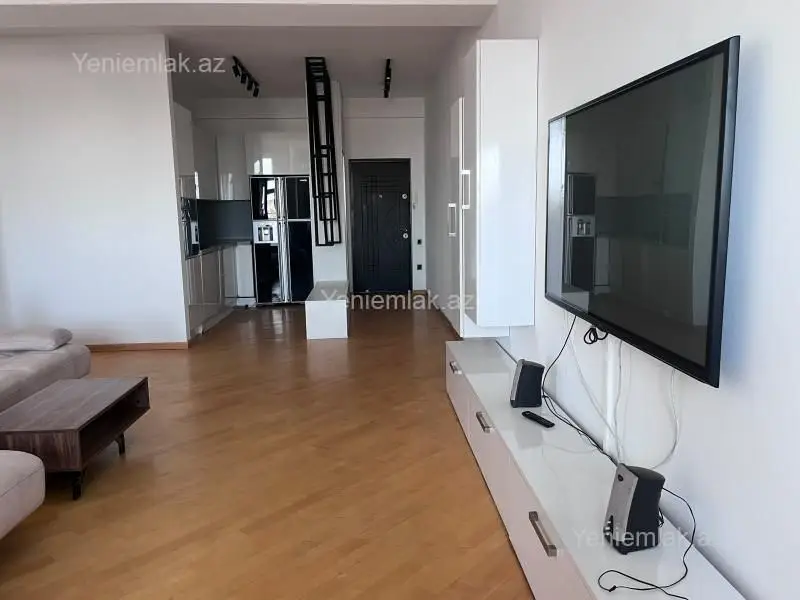 1 200 AZN - 3 otaqlı mənzil Kirayə (aylıq), Yasamal qəs., Yasamal, Bakı