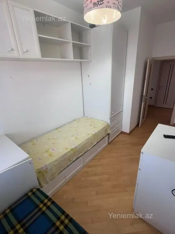 1 200 AZN - 3 otaqlı mənzil Kirayə (aylıq), Yasamal qəs., Yasamal, Bakı