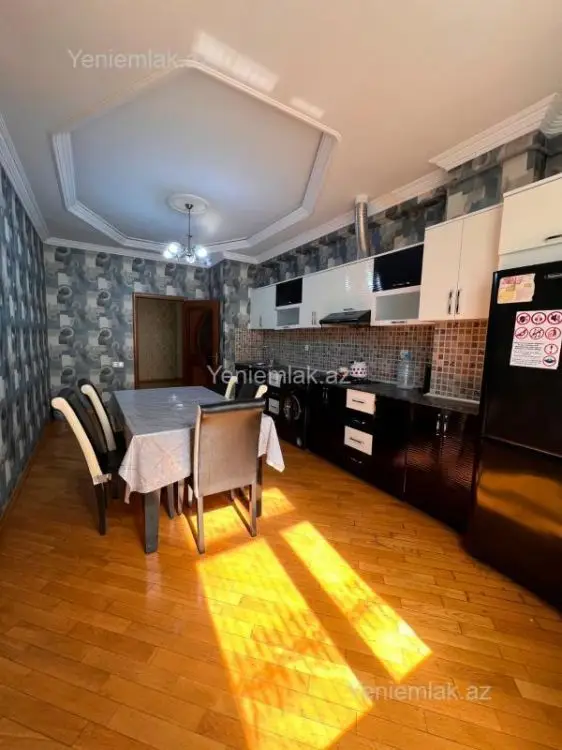 1 000 AZN - 3 otaqlı mənzil Kirayə (aylıq), Xətai, Bakı