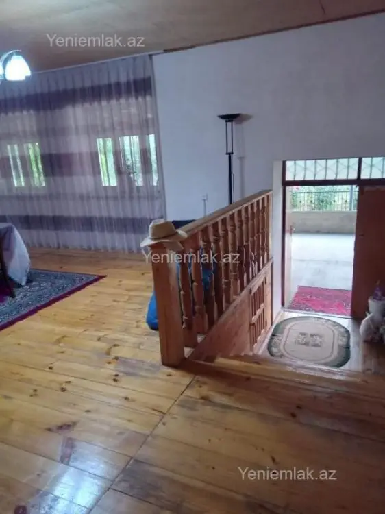 122 000 AZN - 5 otaqlı mənzil Satılır, Quba