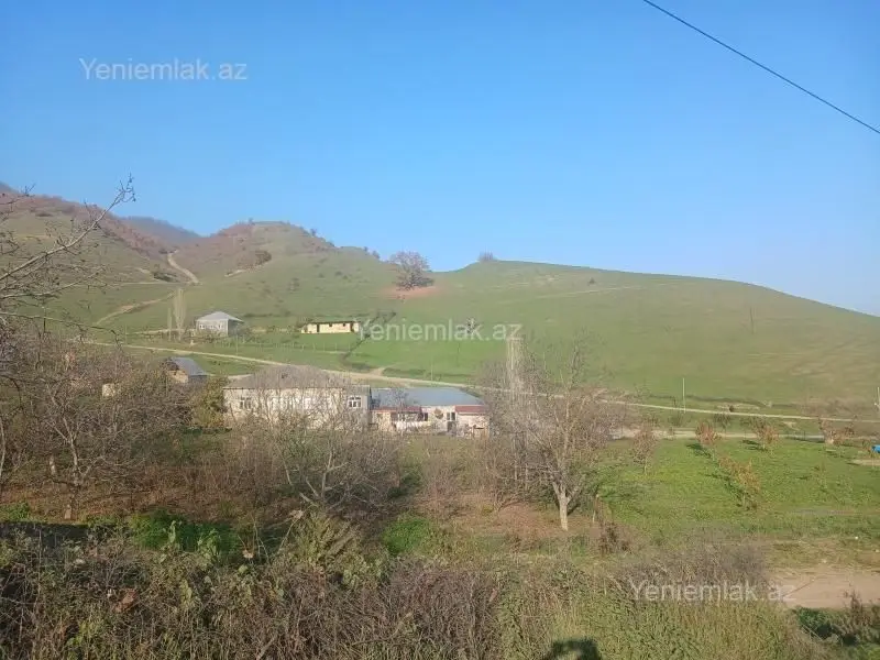 13 000 AZN - 3 otaqlı mənzil Satılır, Quba