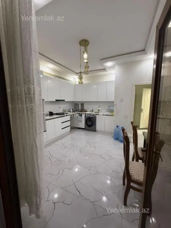 1 250 AZN - 3 otaqlı mənzil Kirayə (aylıq), Xətai, Bakı