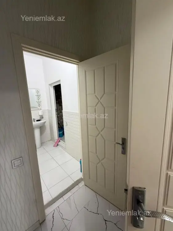1 250 AZN - 3 otaqlı mənzil Kirayə (aylıq), Xətai, Bakı