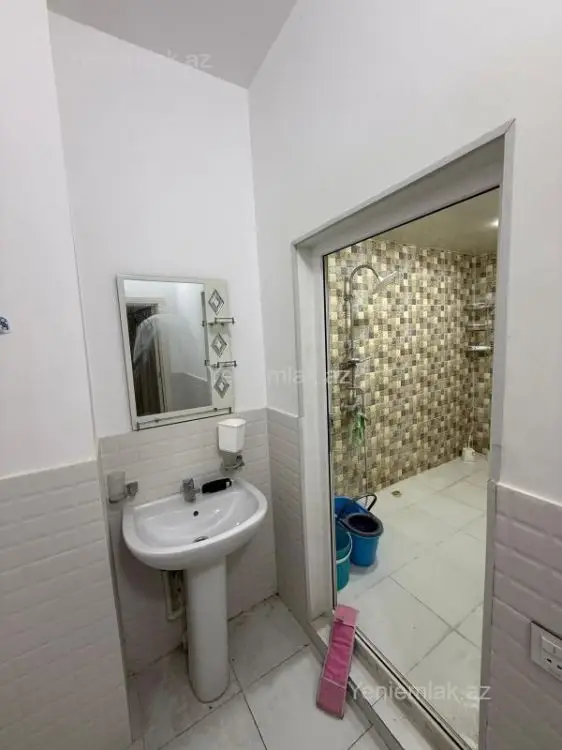 1 250 AZN - 3 otaqlı mənzil Kirayə (aylıq), Xətai, Bakı