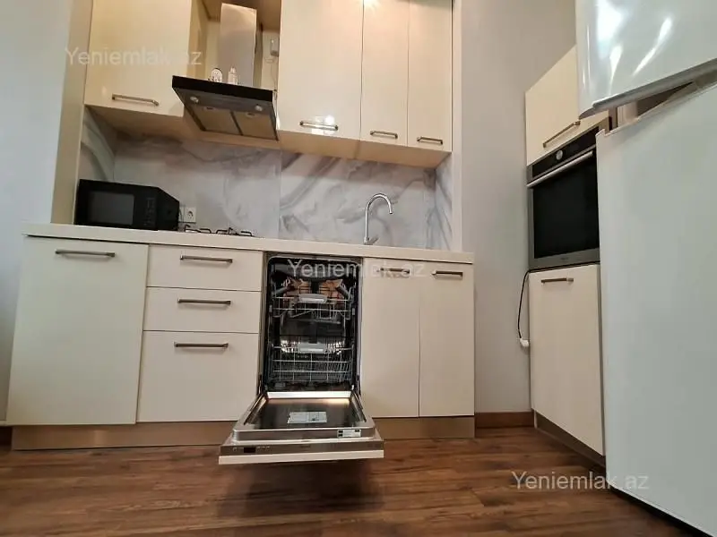 800 AZN - 2 otaqlı mənzil Kirayə (aylıq), Xətai, Bakı