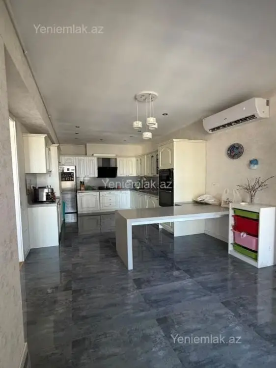 1 600 AZN - 4 otaqlı mənzil Kirayə (aylıq), Xətai, Bakı