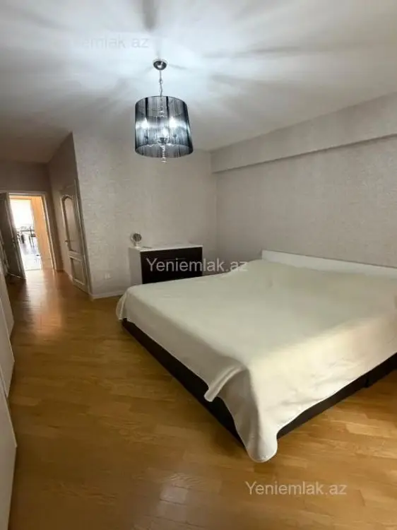 1 600 AZN - 4 otaqlı mənzil Kirayə (aylıq), Xətai, Bakı