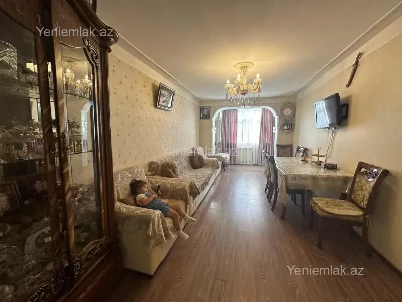 240 000 AZN - 4 otaqlı mənzil Satılır, 8-ci kilometr, Nizami, Bakı