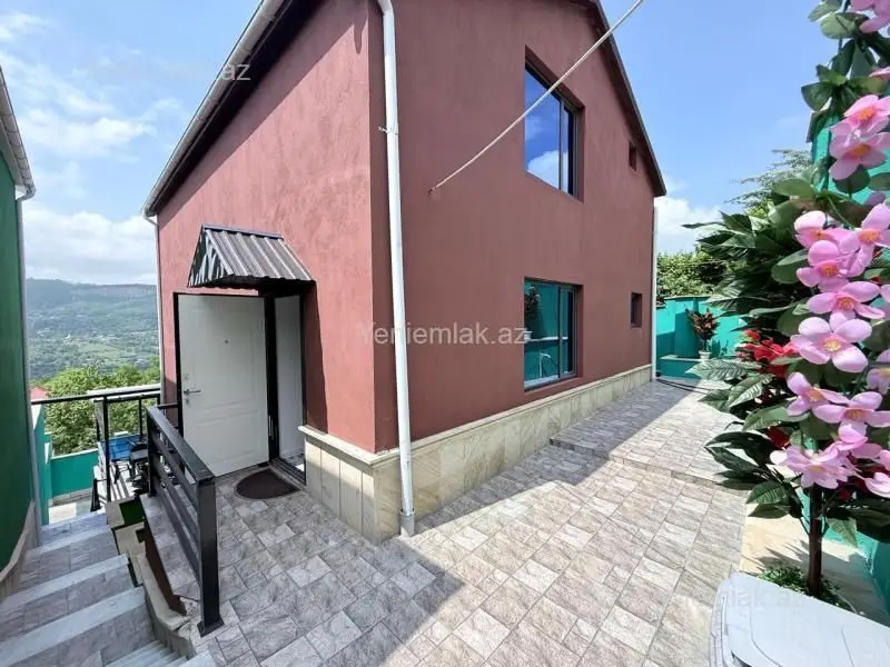 250 000 AZN - 4 otaqlı mənzil Satılır, Quba