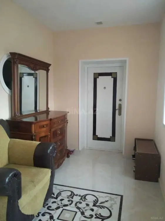 145 000 AZN - 7 otaqlı mənzil Satılır, Siyəzən