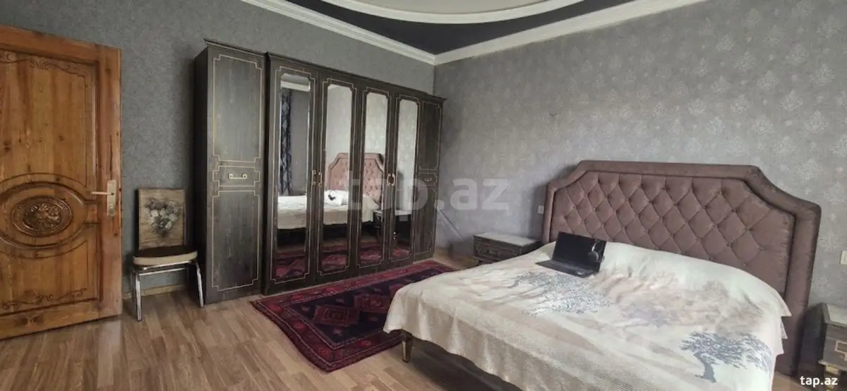 120 000 AZN - 4 otaqlı mənzil , Göygöl