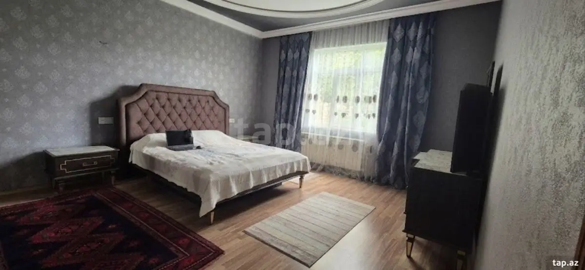 120 000 AZN - 4 otaqlı mənzil , Göygöl