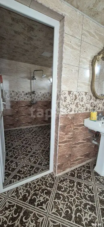 120 000 AZN - 4 otaqlı mənzil , Göygöl