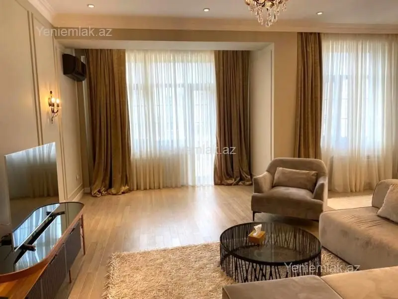 3 500 AZN - 3 otaqlı mənzil Kirayə (aylıq), Yasamal qəs., Yasamal, Bakı
