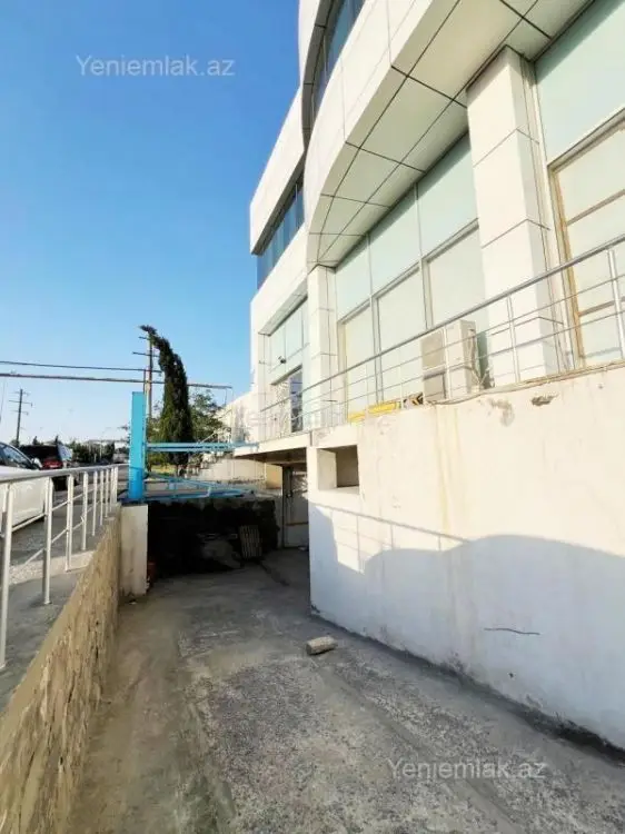 3 000 AZN - 340 m² Obyekt / Ofis Kirayə (aylıq), Xətai, Bakı