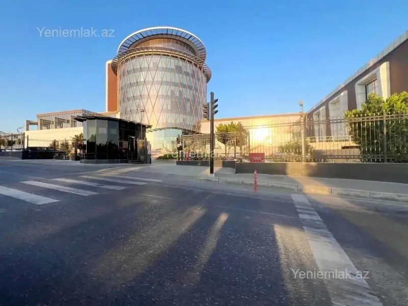 3 000 AZN - 340 m² Obyekt / Ofis Kirayə (aylıq), Xətai, Bakı