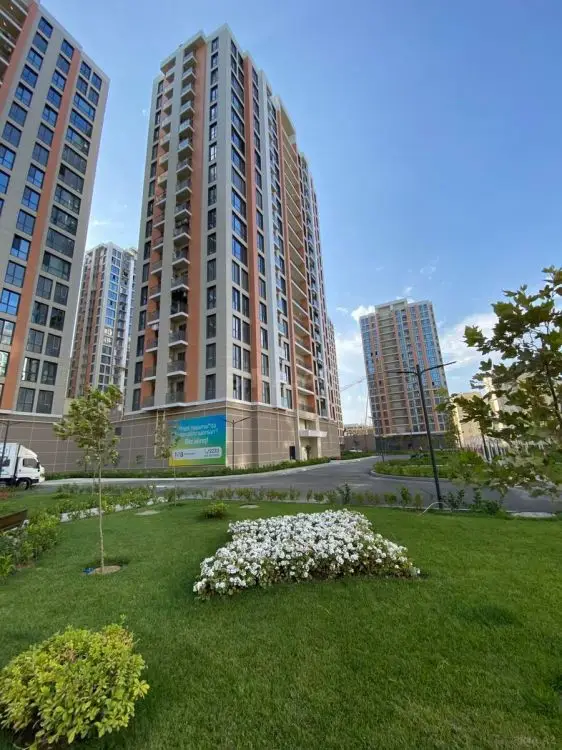 1 000 AZN - 3 otaqlı mənzil Kirayə (aylıq), Yasamal qəs., Abşeron