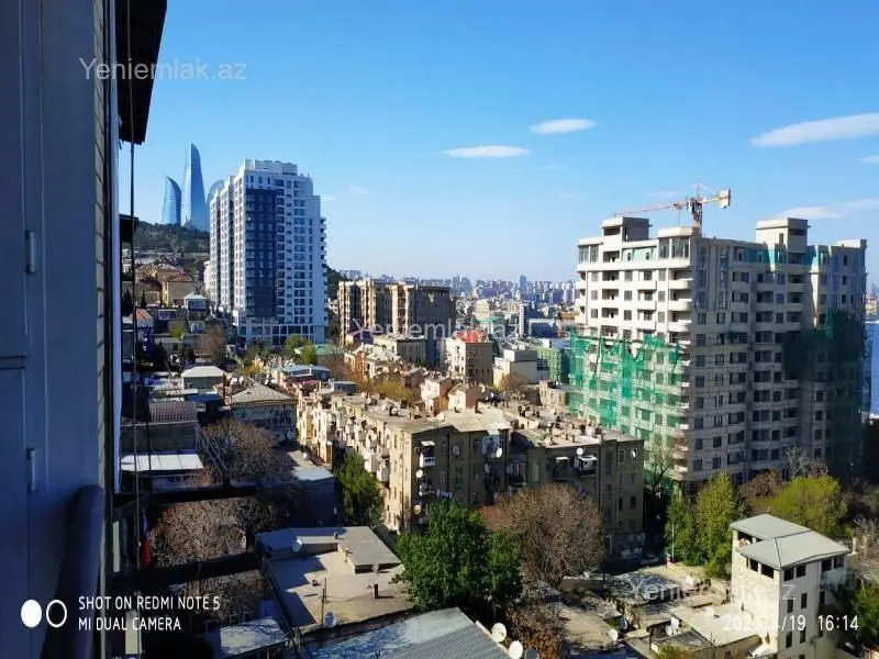 800 AZN - 3 otaqlı mənzil Kirayə (aylıq), Bayıl qəs., Səbail, Bakı