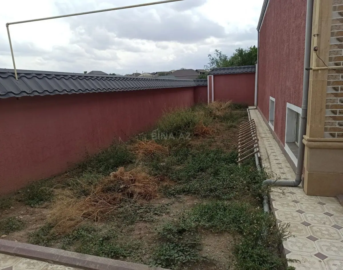 175 000 AZN - 4 otaqlı mənzil Satılır, Gəncə