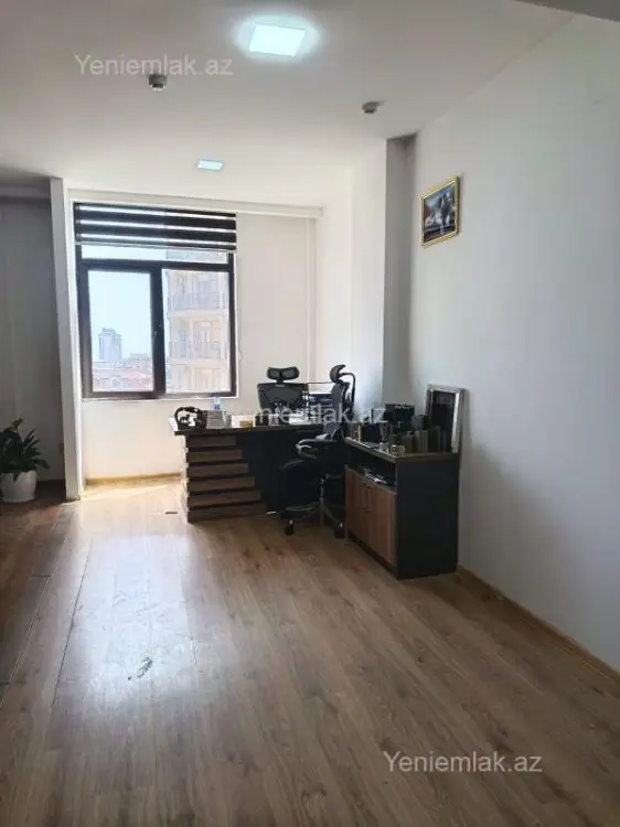 800 AZN - 40 m² Obyekt / Ofis Kirayə (aylıq), Nəsimi, Bakı