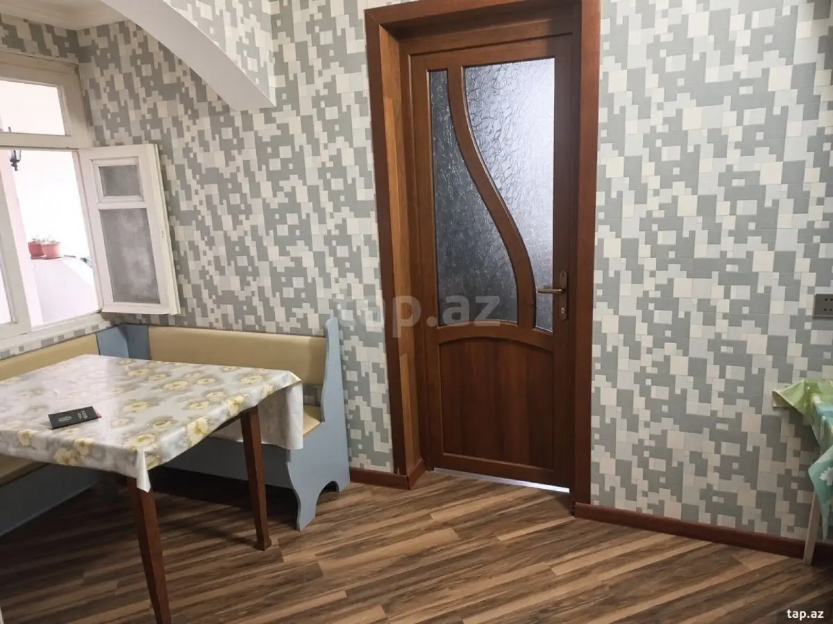 100 AZN - 3 otaqlı mənzil Kirayə (aylıq), Quba