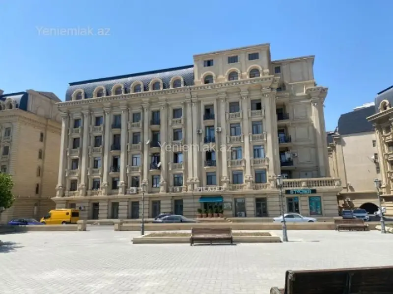 163 000 AZN - 2 otaqlı mənzil Satılır, Bayıl qəs., Səbail, Bakı