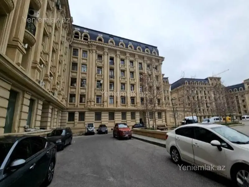 163 000 AZN - 2 otaqlı mənzil Satılır, Bayıl qəs., Səbail, Bakı
