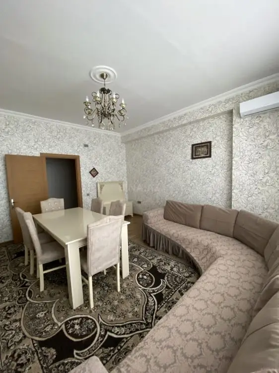 550 AZN - 3 otaqlı mənzil Kirayə (aylıq), 28 may qəs., Gəncə