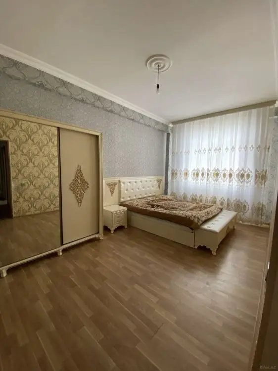 550 AZN - 3 otaqlı mənzil Kirayə (aylıq), 28 may qəs., Gəncə