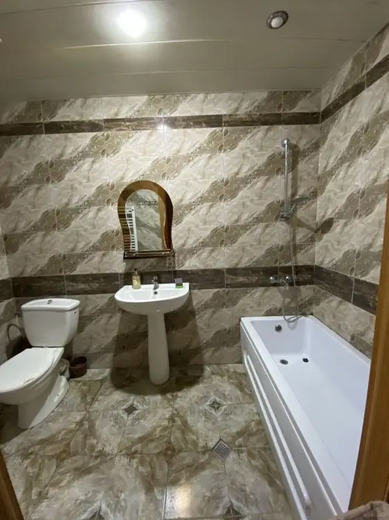 550 AZN - 3 otaqlı mənzil Kirayə (aylıq), 28 may qəs., Gəncə
