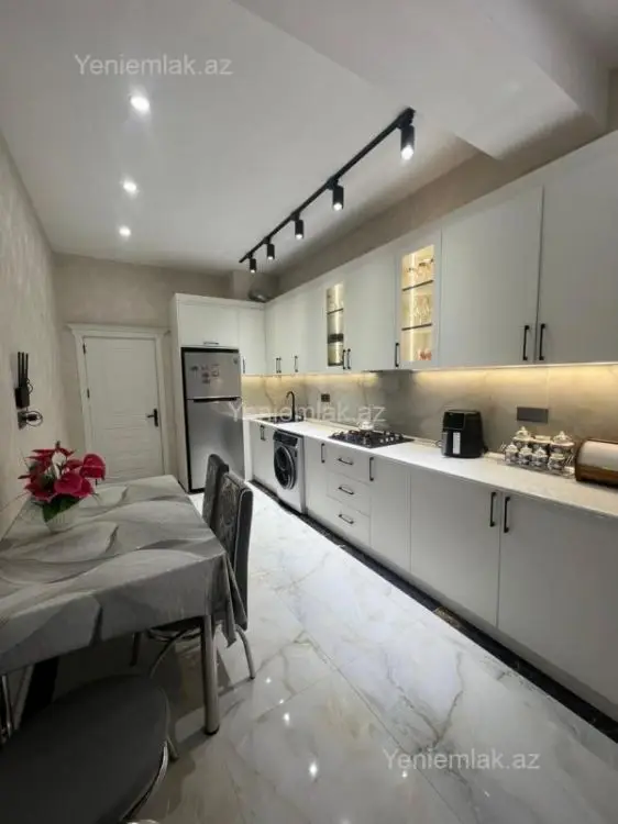 278 000 AZN - 2 otaqlı mənzil Satılır, Nizami, Bakı