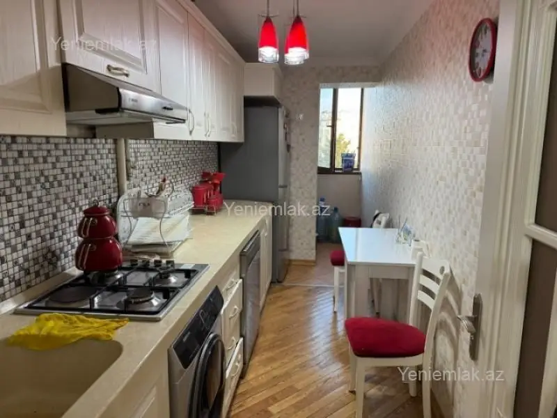 220 000 AZN - 3 otaqlı mənzil Satılır, 4-cü mikrorayon, Nəsimi, Bakı