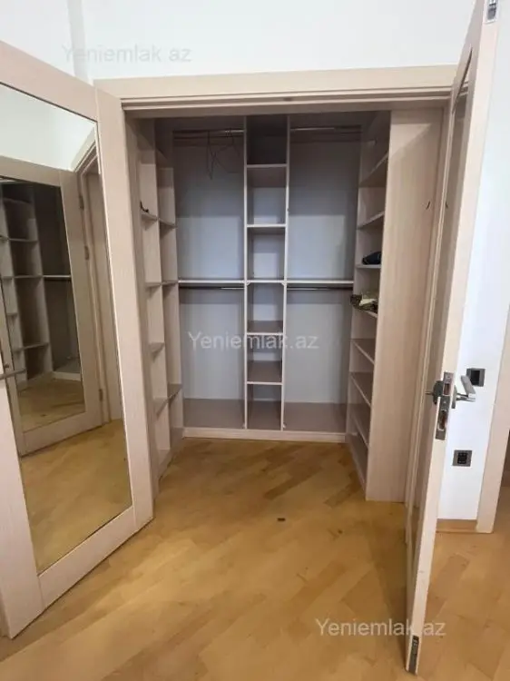 1 200 AZN - 3 otaqlı mənzil Kirayə (aylıq), Yasamal qəs., Yasamal, Bakı