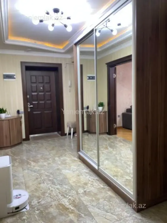 303 000 AZN - 3 otaqlı mənzil Satılır, Yasamal qəs., Yasamal, Bakı