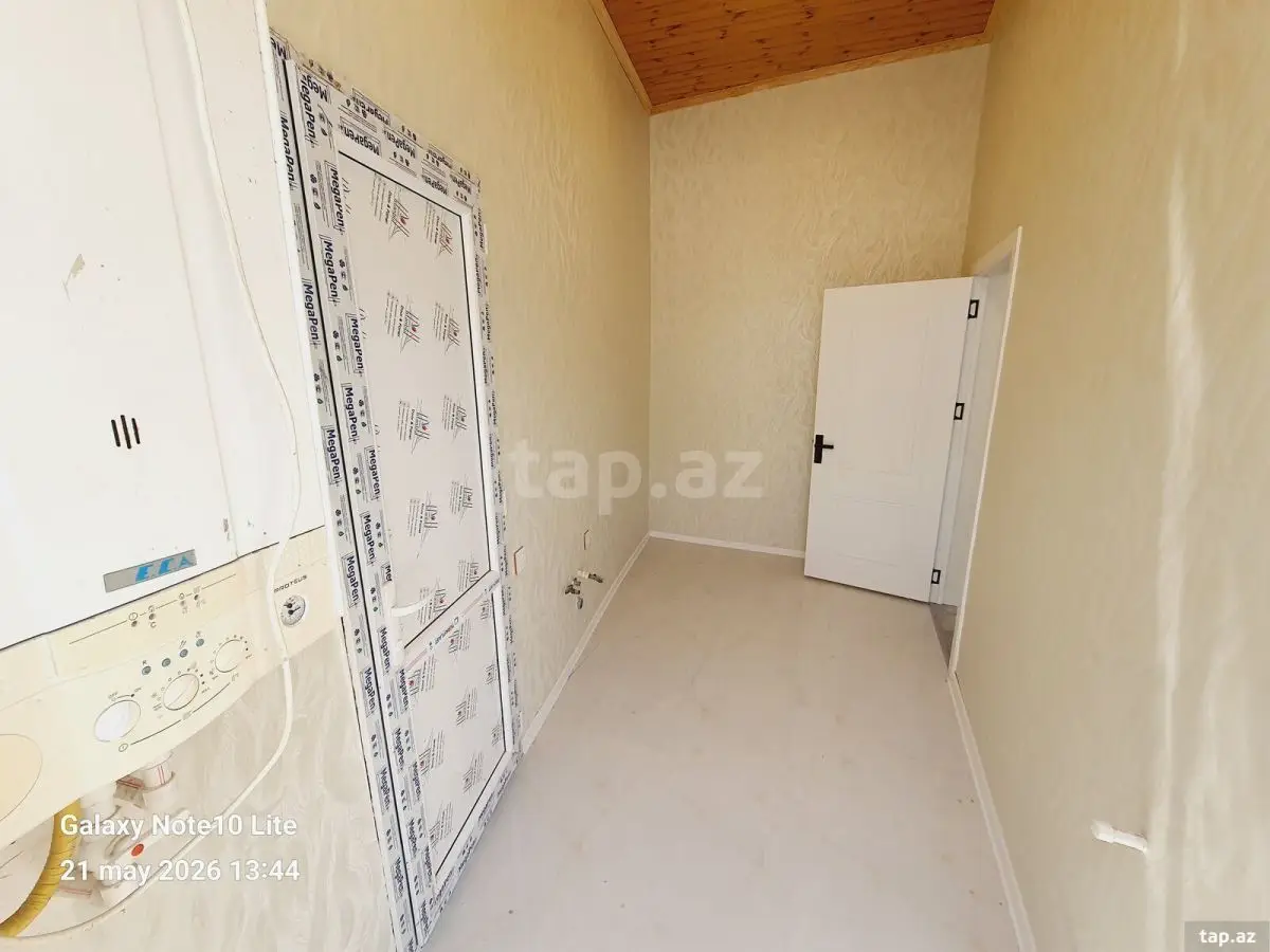 300 AZN - 3 otaqlı mənzil Kirayə (aylıq), Binə qəs., Xəzər, Bakı