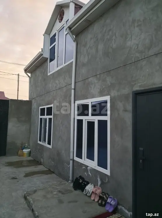 4 500 AZN - 4 otaqlı mənzil , Şirvan